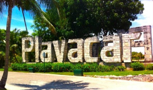 Playacar entrance