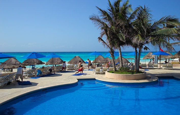 Main Pool at the Reef Playacar