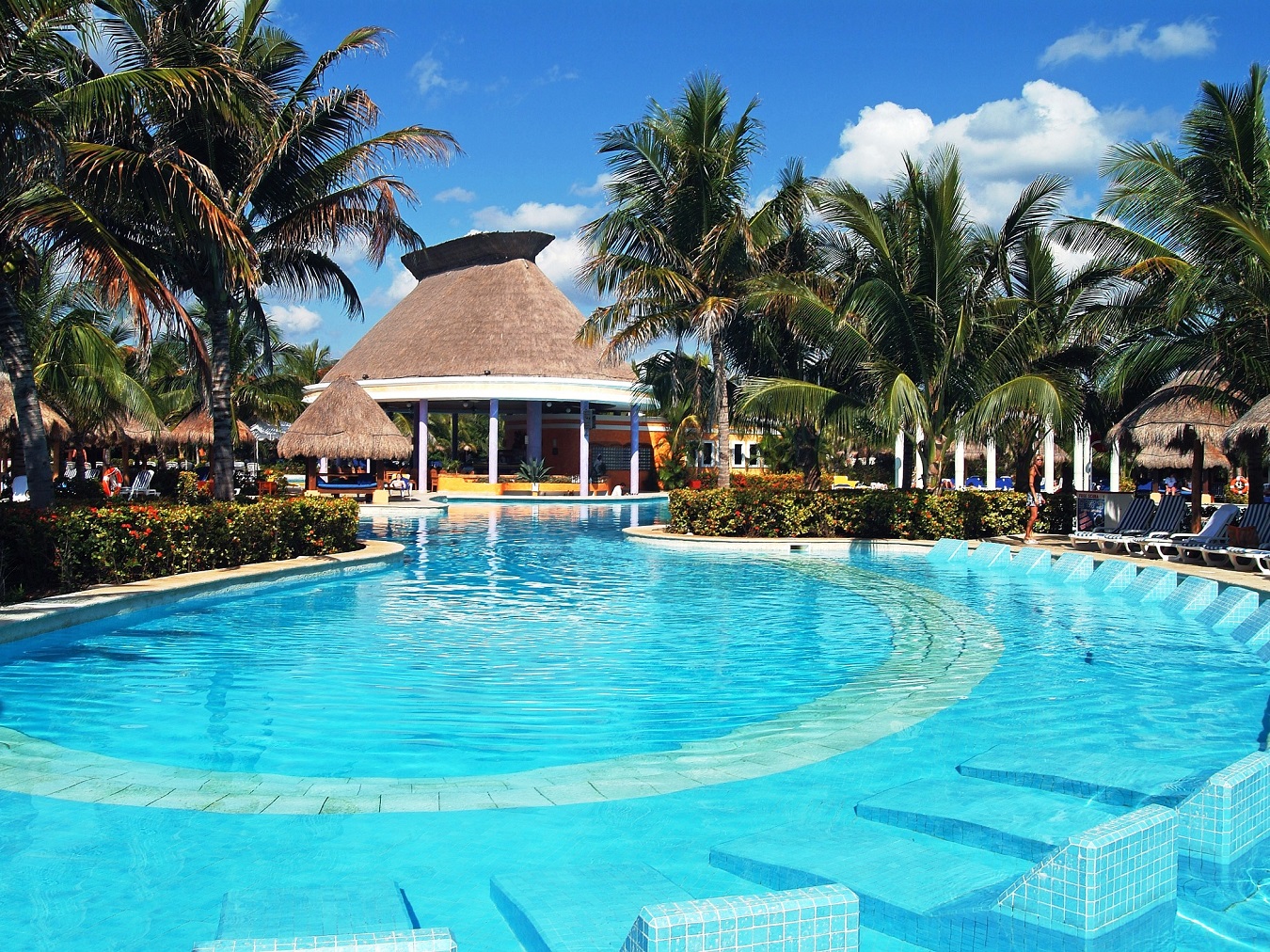 Iberostar Paraiso Beach pool